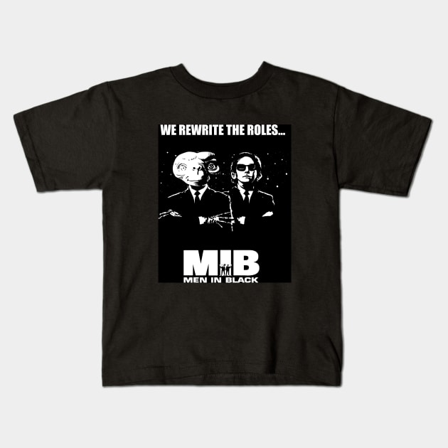 E.T. vs MIB, Men in Black - We Rewrite the roles, mashup Kids T-Shirt by Pragma